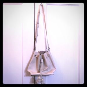 Zara Bucket Bag - Cream Purse
